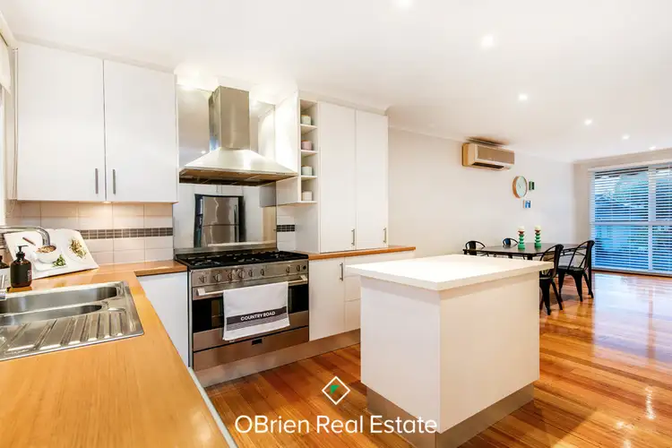Third view of Homely unit listing, 5/2 Coonara Avenue, Mount Eliza VIC 3930