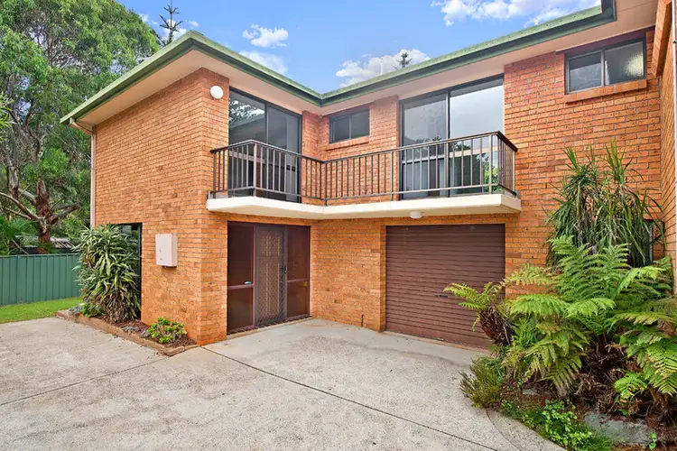 Main view of Homely townhouse listing, 2/7 Wattle Street, Port Macquarie NSW 2444