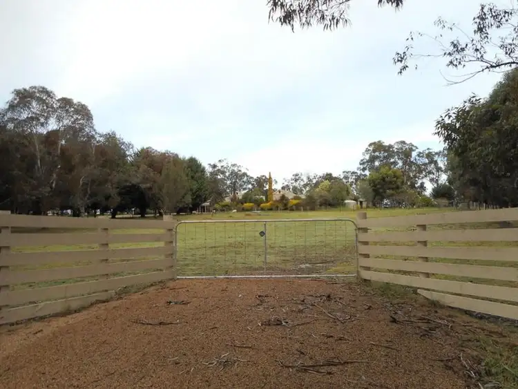 Lot 1, 9 Dumont Drive, Wy Yung VIC 3875