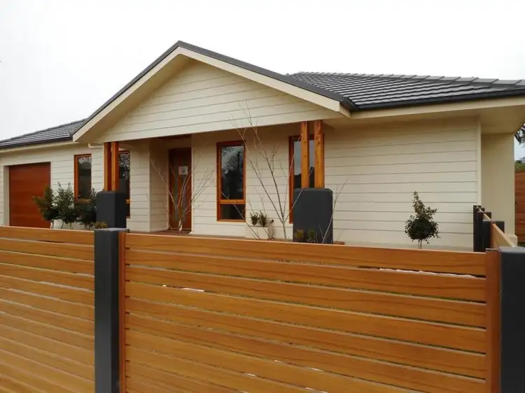 Main view of Homely townhouse listing, 1/28 MITCHELL Street, Bairnsdale VIC 3875