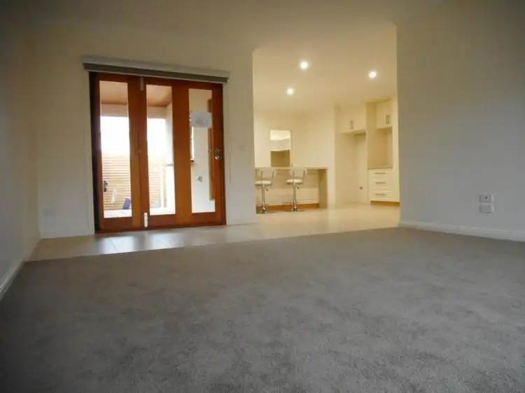 Fifth view of Homely townhouse listing, 1/28 MITCHELL Street, Bairnsdale VIC 3875
