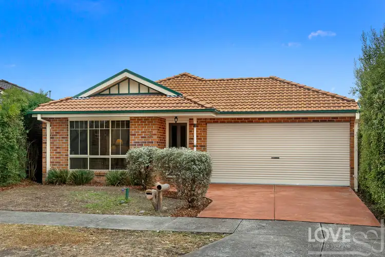 4 Fuschia Grove, South Morang VIC 3752