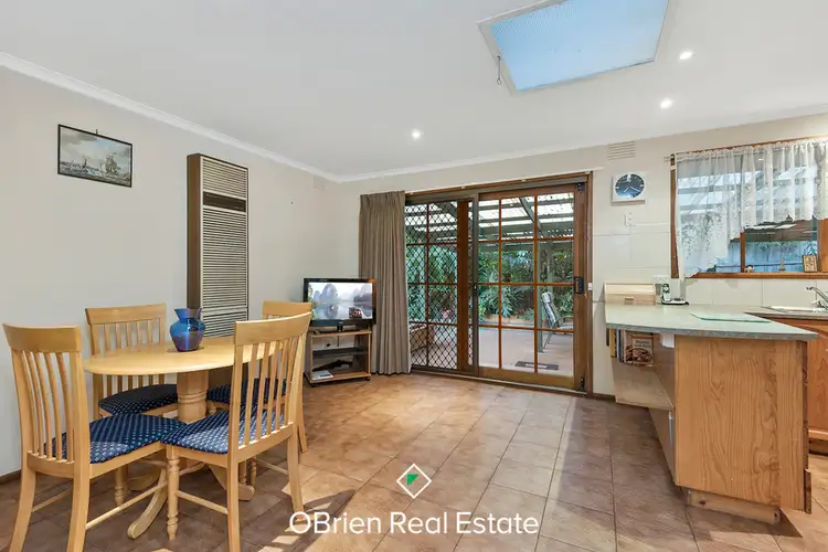 Fourth view of Homely house listing, 7 Doyle Place, Endeavour Hills VIC 3802