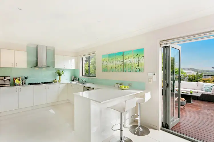 8 Paramount Close, Belrose NSW 2085