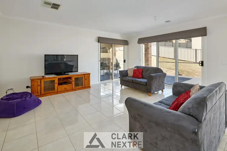 Fifth view of Homely house listing, 3 Valleyview Grove, Drouin VIC 3818