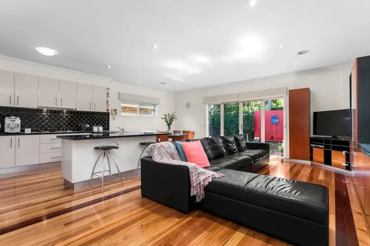 49 Thea Grove, Doncaster East VIC 3109