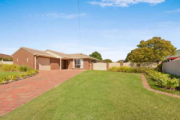 8 Lachlan Court, Wodonga VIC 3690