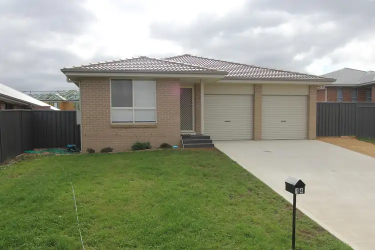 14 Redman Circuit, Goulburn NSW 2580