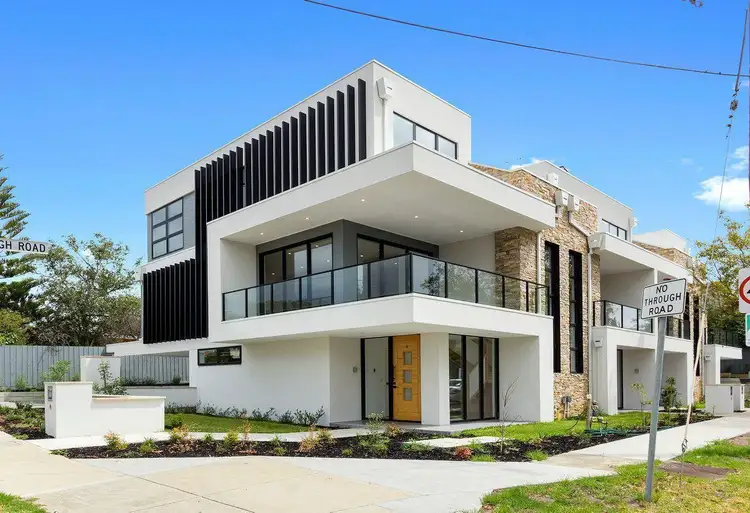 1/1067 Doncaster Road, Doncaster East VIC 3109