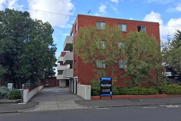 8/11 Nicholson Street, Footscray VIC 3011