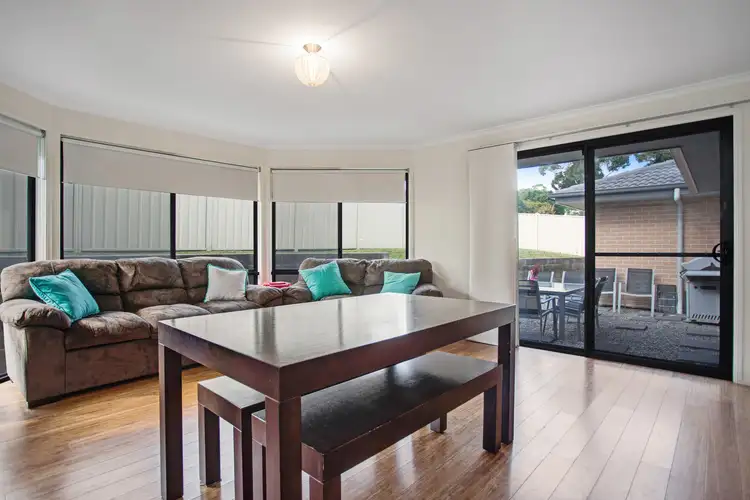 Fourth view of Homely house listing, 2 Parlah Close, Mount Hutton NSW 2290