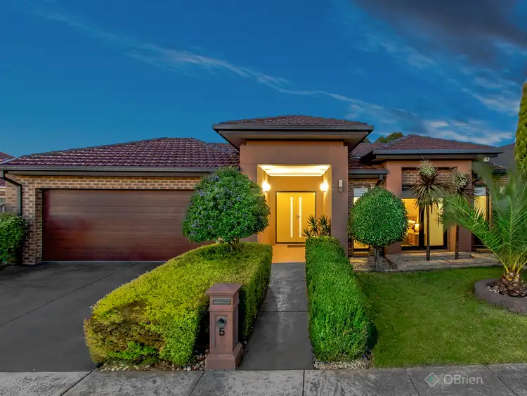 5 Nell Place, Narre Warren South VIC 3805