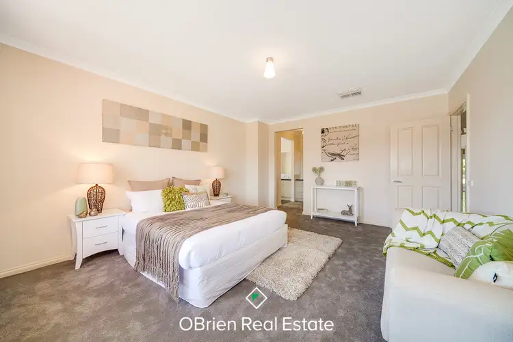 Fifth view of Homely house listing, 20 Bundoran Avenue, Cranbourne VIC 3977