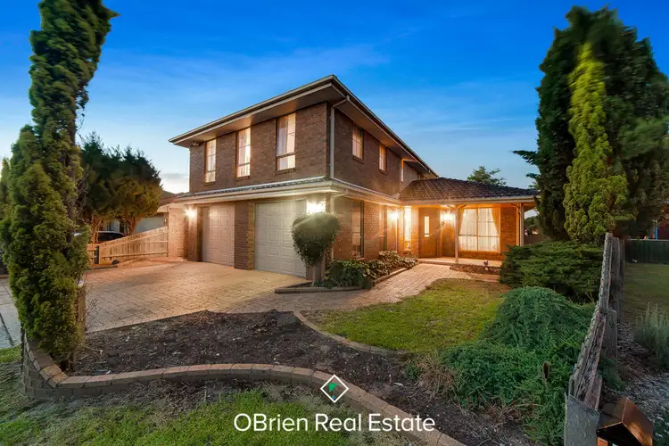 2 Chain Court, Narre Warren South VIC 3805