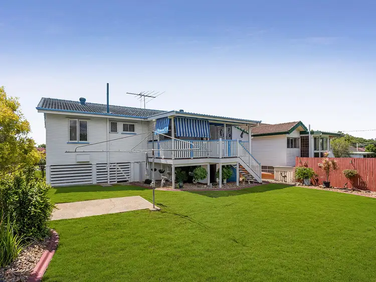 5 Hellyer Street