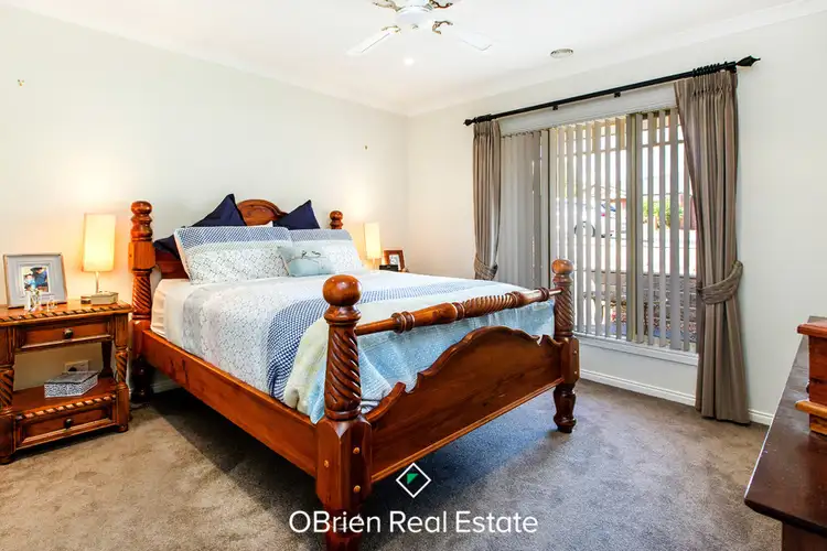 Sixth view of Homely house listing, 63 Skyline Way, Berwick VIC 3806