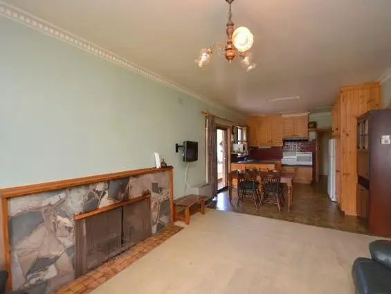 Fifth view of Homely house listing, 107 Goulburn Road, Echuca VIC 3564