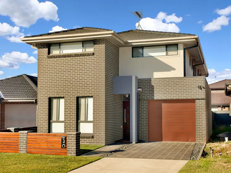 13 Semaphore Street, Ropes Crossing NSW 2760