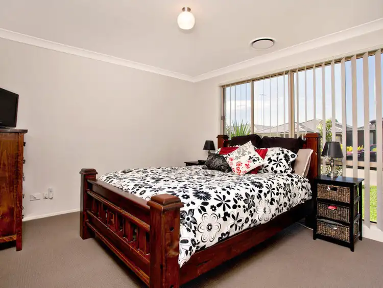 Fourth view of Homely house listing, 11 Mackay Circuit, Ropes Crossing NSW 2760