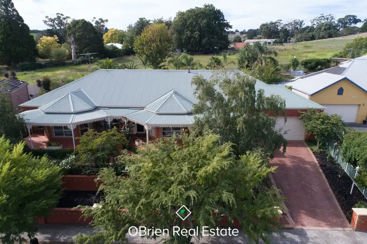 22 Natren Court, Berwick VIC 3806