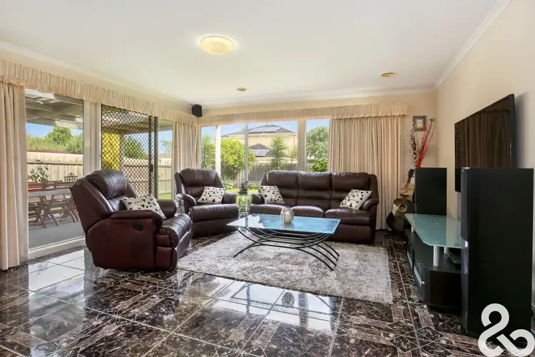 Fifth view of Homely house listing, 4 Hawkesbury Court, Thomastown VIC 3074
