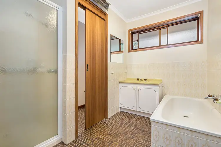 Fifth view of Homely unit listing, 3/7 Carola Court, Kennington VIC 3550