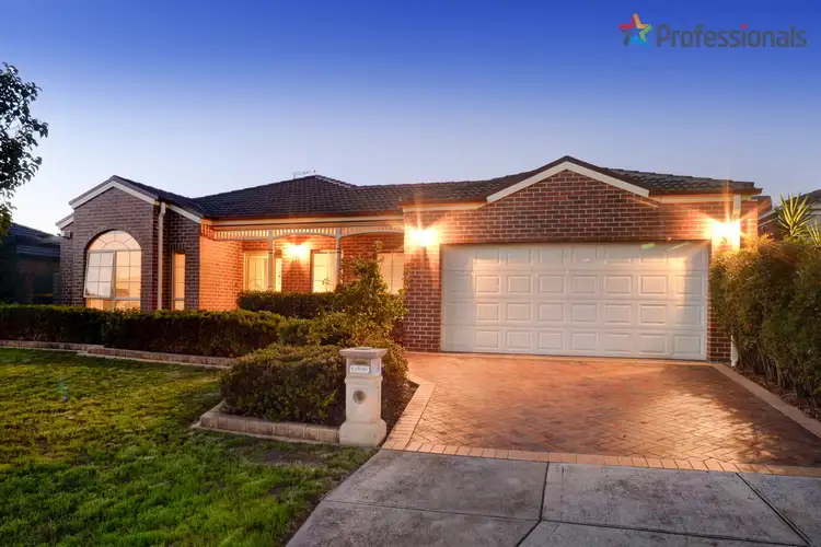30 Dorcas Lane, Taylors Hill VIC 3037