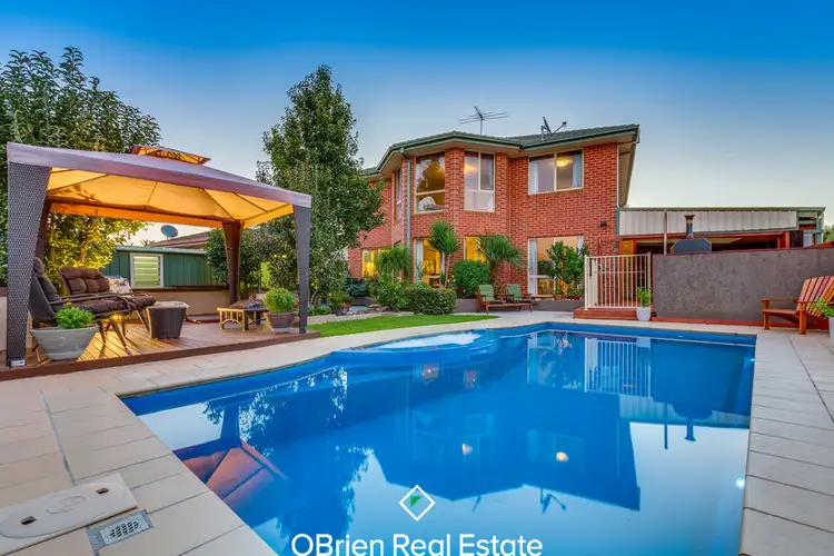 Second view of Homely house listing, 31 Longhurst Crescent, Hillside VIC 3037