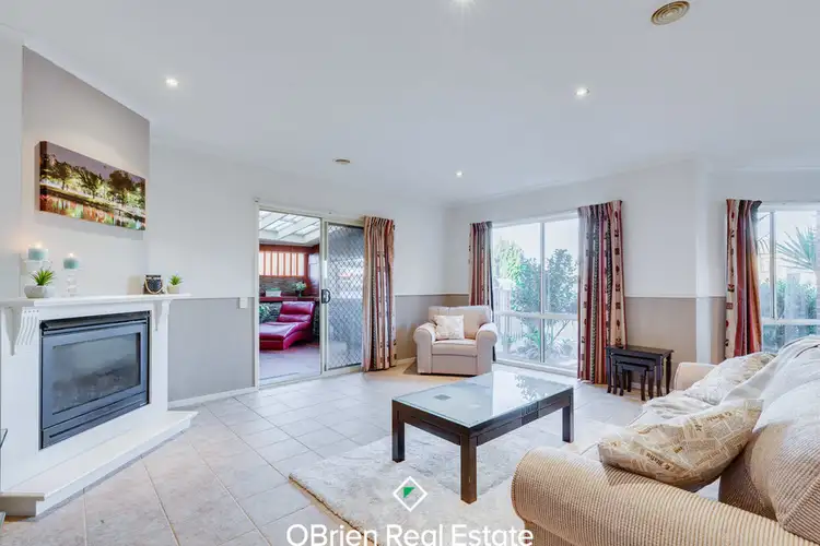 Sixth view of Homely house listing, 31 Longhurst Crescent, Hillside VIC 3037