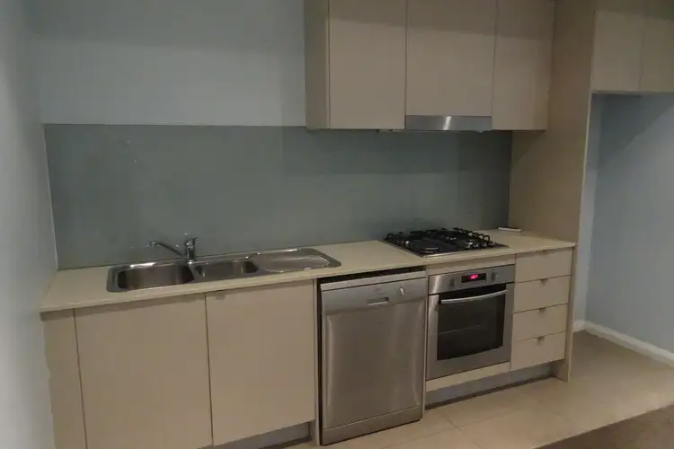 23/108 James Ruse Drive