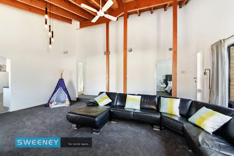 Second view of Homely house listing, 29 Prince Albert Crescent, Taylors Lakes VIC 3038