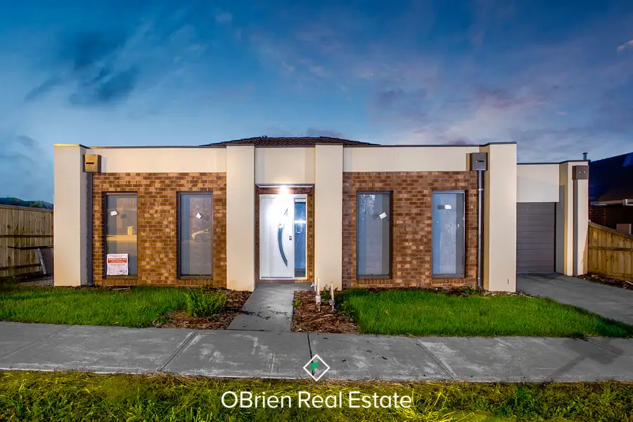 Main view of Homely house listing, 39 Hayton Park Boulevard, Cranbourne West VIC 3977