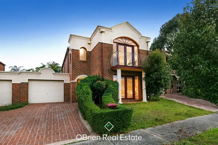 6 Grandview Terrace, Narre Warren South VIC 3805