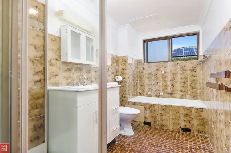 Fourth view of Homely unit listing, 2/11-13 Murranar Road, Towradgi NSW 2518