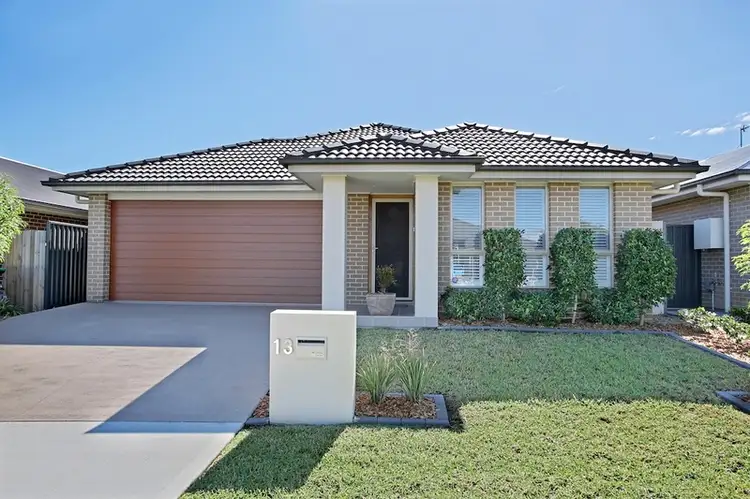 13 Parkinson Street, Spring Farm NSW 2570