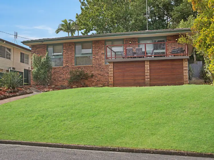 18 Joyce Avenue, Wyoming NSW 2250