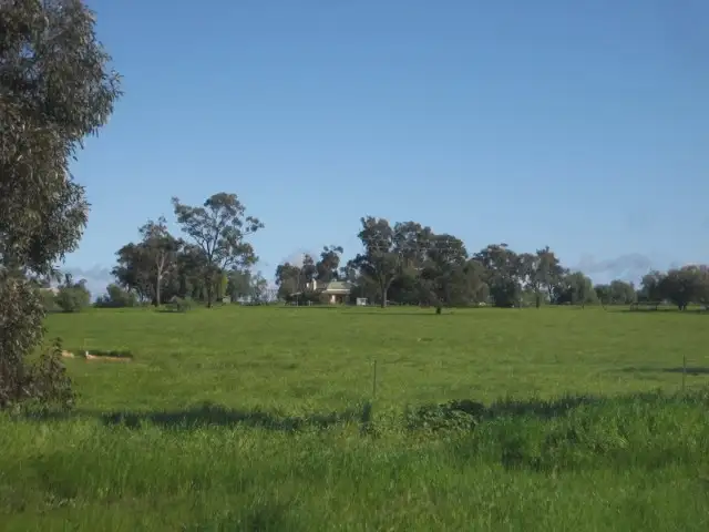 5523 Cobb Highway, Mathoura NSW 2710