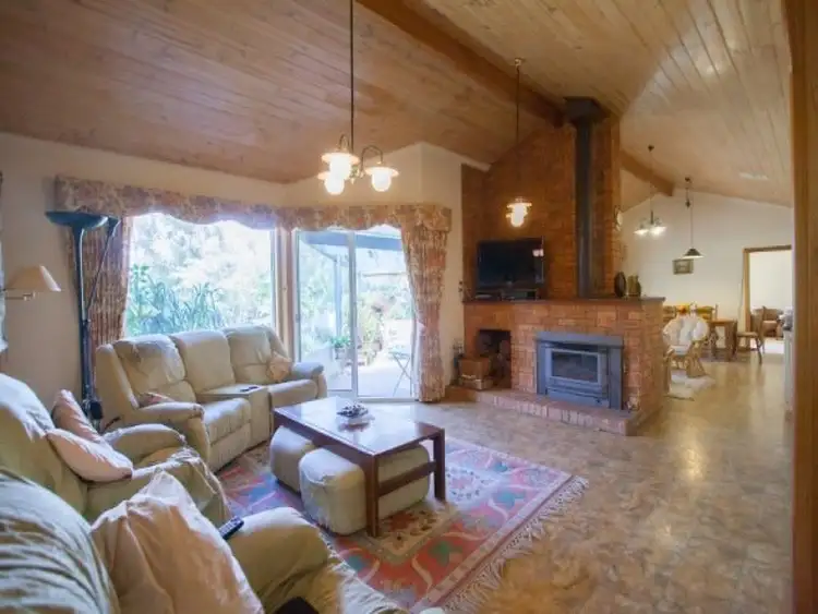 Seventh view of Homely house listing, 54 Riverview Court, Echuca VIC 3564