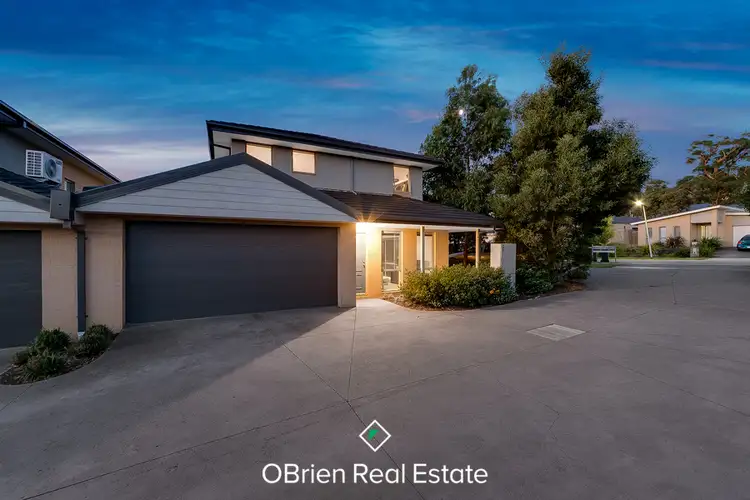 Main view of Homely house listing, 2/3 Warrenwood Place, Langwarrin VIC 3910