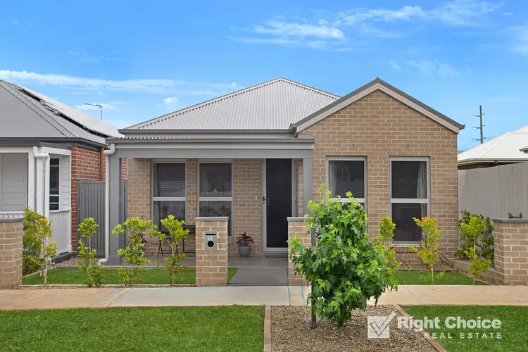 13 Pambula Street, Tullimbar NSW 2527