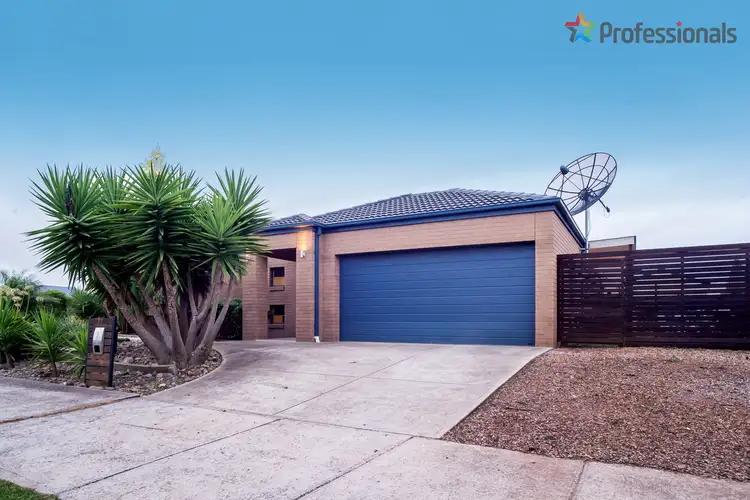 Second view of Homely house listing, 39 Domain Avenue, Burnside Heights VIC 3023