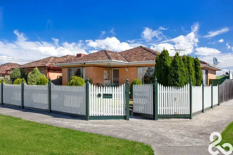 19 Jocelyn Street, Lalor VIC 3075