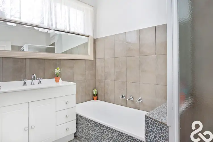 Fifth view of Homely house listing, 19 Jocelyn Street, Lalor VIC 3075