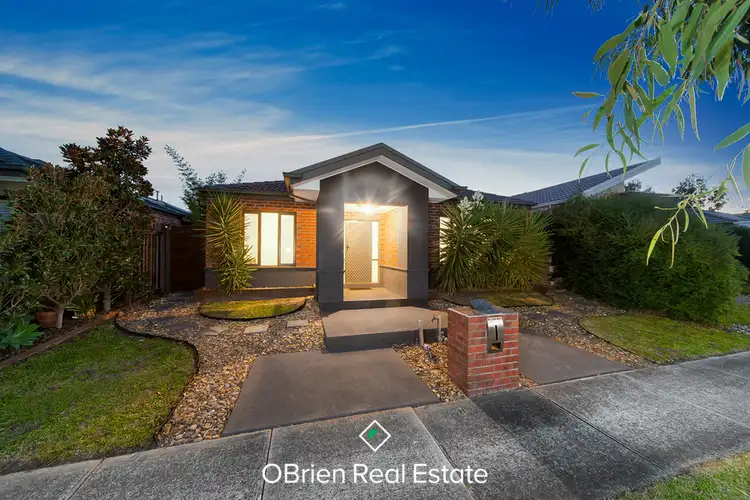 Main view of Homely house listing, 9 Prosperity Avenue, Cranbourne North VIC 3977