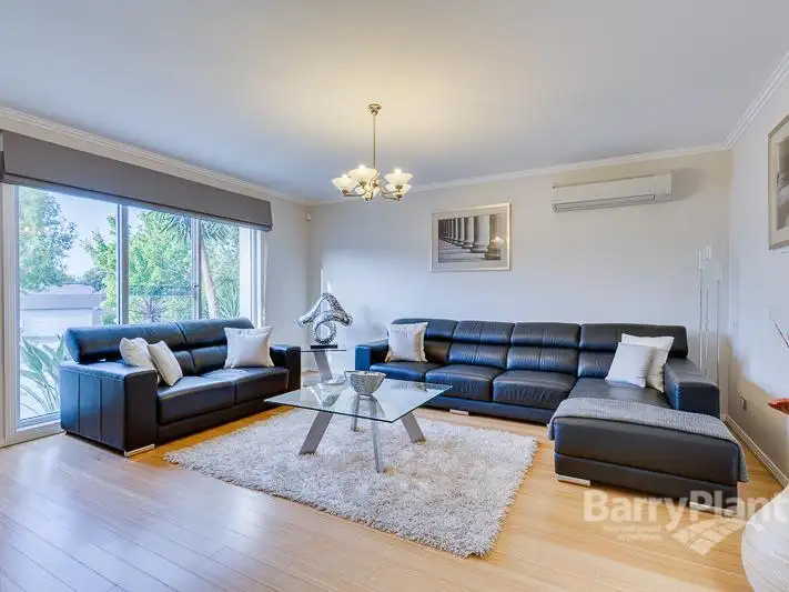 Fourth view of Homely house listing, 3 Mahon Court, Taylors Lakes VIC 3038