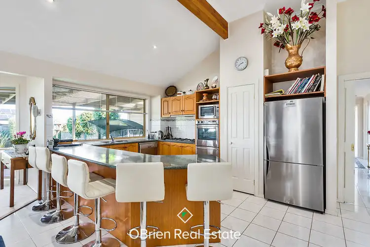 Sixth view of Homely house listing, 2 Tador Drive, Somerville VIC 3912
