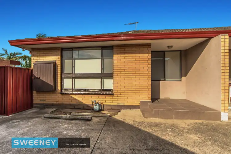 8/37A West Esplanade, St Albans VIC 3021