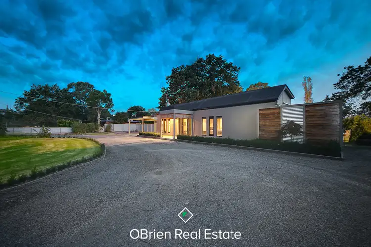 30 Finsbury Road, Devon Meadows VIC 3977