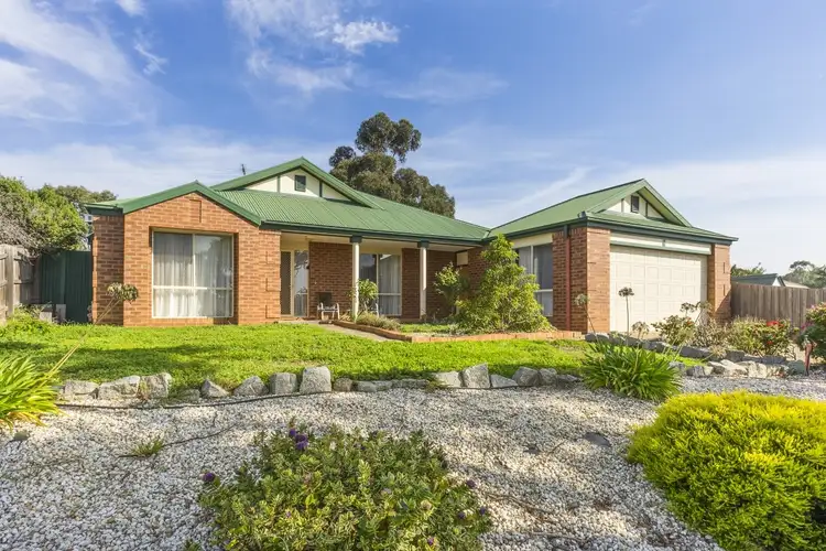 11 Pike Place, Bacchus Marsh VIC 3340