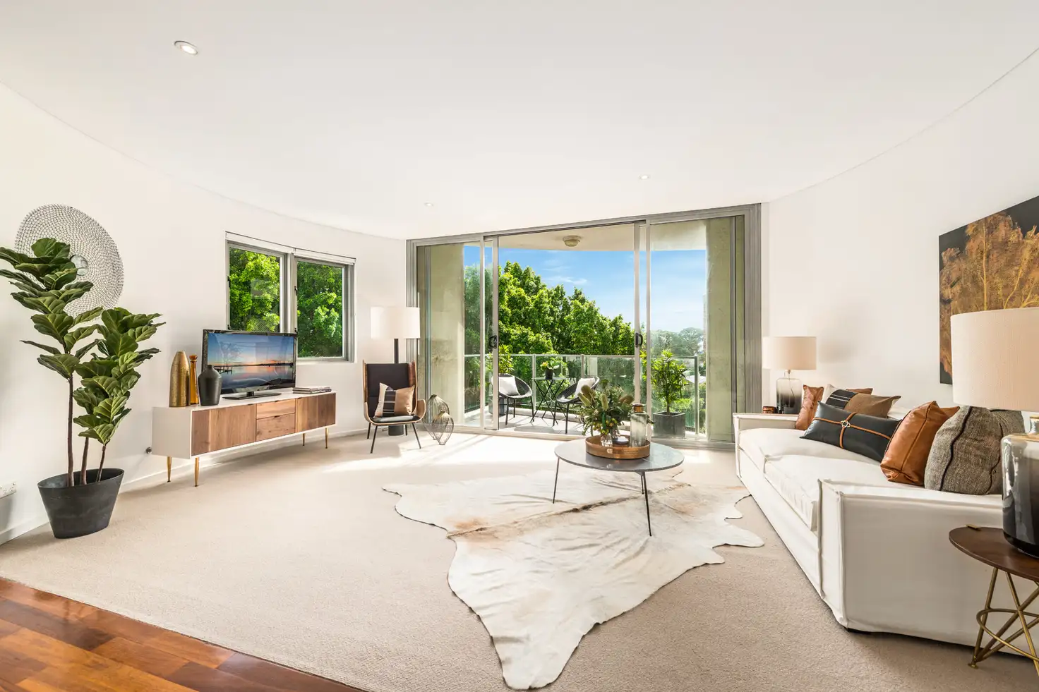 Main view of Homely apartment listing, 32/10 Terry Road, Dulwich Hill NSW 2203